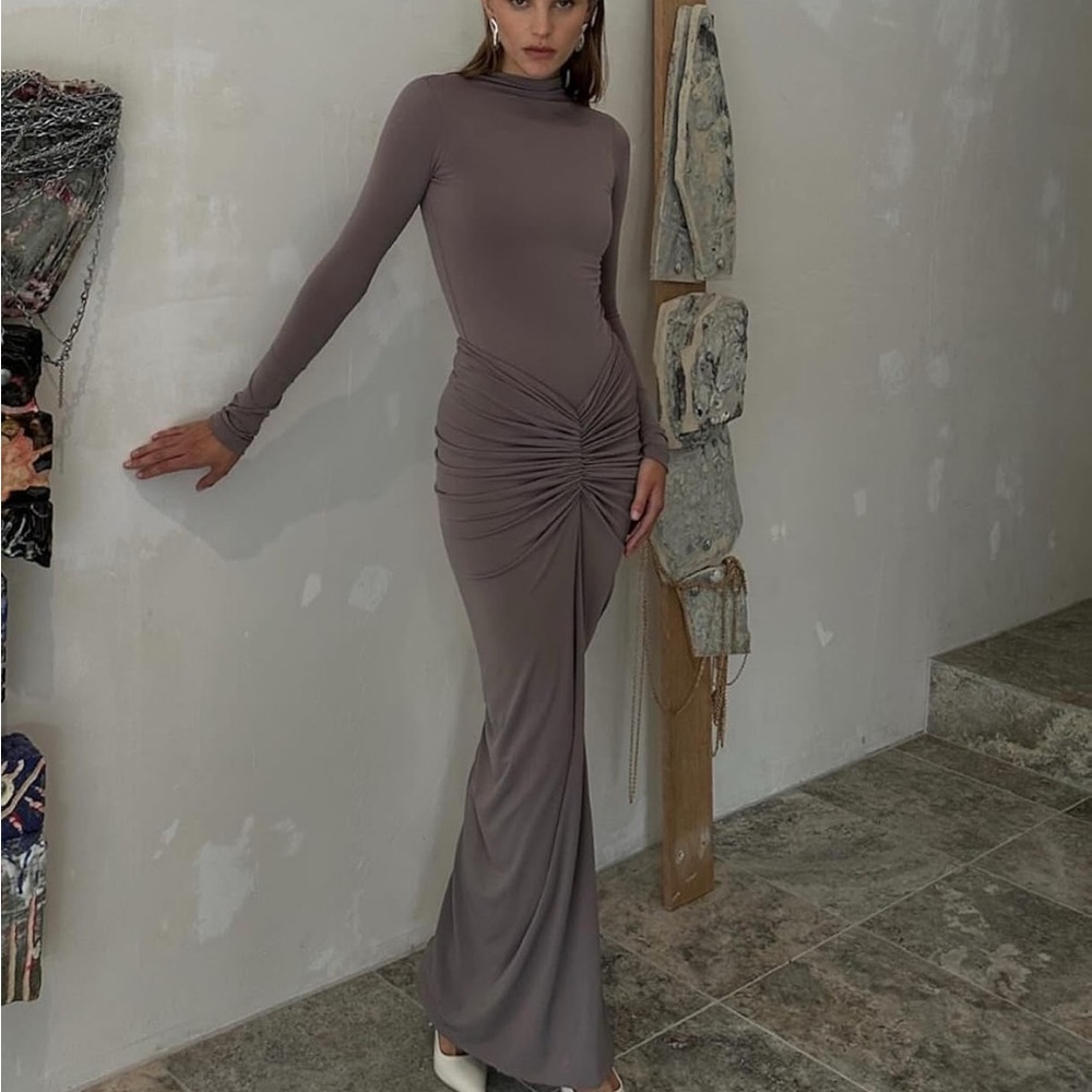 NWOT Glory Connection Long Sleeve Gray Maxi Dress